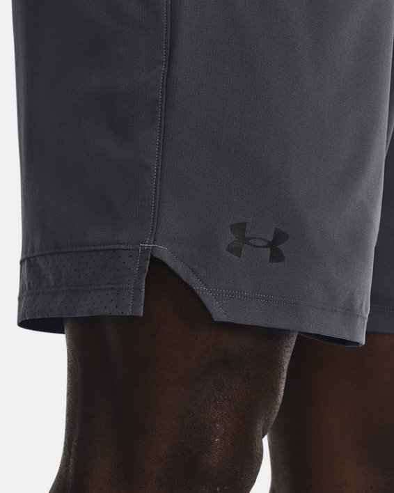 Shorts UA Vanish Woven 15 cm da uomo, Gray, pdpMainDesktop image number 3